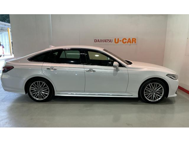 クラウンハイブリッドRSクリアランソナ レーンアシスト LEDヘッドライト クルコン スマートエントリー セキュリティーアラーム 横滑り防止 ETC オートライト TVナビ アルミ メモリーナビ ABS エアバッグ(栃木県)の中古車