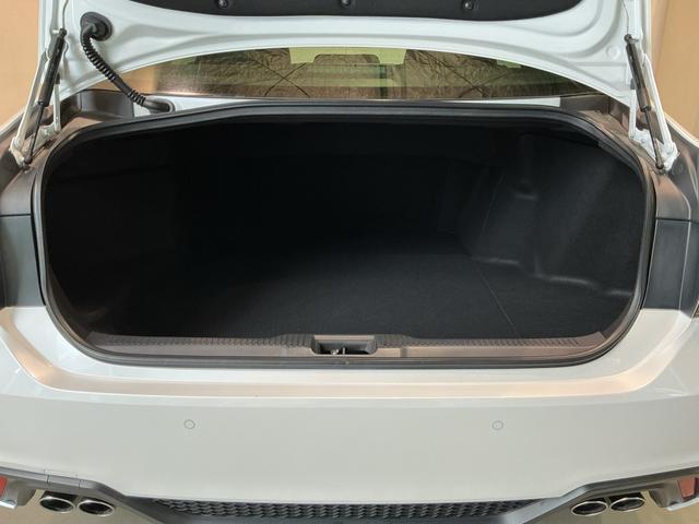 クラウンハイブリッドRSクリアランソナ レーンアシスト LEDヘッドライト クルコン スマートエントリー セキュリティーアラーム 横滑り防止 ETC オートライト TVナビ アルミ メモリーナビ ABS エアバッグ(栃木県)の中古車