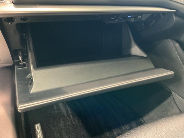 クラウンハイブリッドRSクリアランソナ レーンアシスト LEDヘッドライト クルコン スマートエントリー セキュリティーアラーム 横滑り防止 ETC オートライト TVナビ アルミ メモリーナビ ABS エアバッグ(栃木県)の中古車