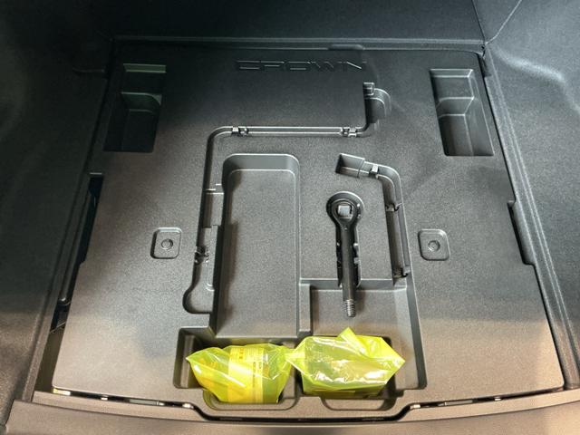 クラウンハイブリッドRSクリアランソナ レーンアシスト LEDヘッドライト クルコン スマートエントリー セキュリティーアラーム 横滑り防止 ETC オートライト TVナビ アルミ メモリーナビ ABS エアバッグ(栃木県)の中古車