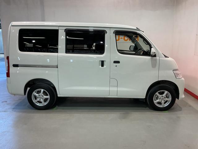 グランマックスカーゴGLオートライト エアバッグ 車線逸脱警報 ABS オートマチックハイビーム キーレス 4WD アドリングストップ機構 スマートアシスト 盗難防止 衝突軽減 Bカメラ(栃木県)の中古車