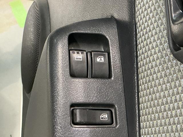 グランマックスカーゴGLオートライト エアバッグ 車線逸脱警報 ABS オートマチックハイビーム キーレス 4WD アドリングストップ機構 スマートアシスト 盗難防止 衝突軽減 Bカメラ(栃木県)の中古車