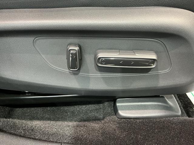 ＺＲ−Ｖｅ：ＨＥＶ　ＺＨｏｎｄａ　ＳＥＮＳＩＮＧ　後退出庫サポート　アダプティブドライビングビーム　マルチビューカメラシステム　Ｈｏｎｄａ　ＣＯＮＮＥＣＴディスプレー＋ＥＴＣ２．０車載器＋ワイヤレス充電器（栃木県）の中古車