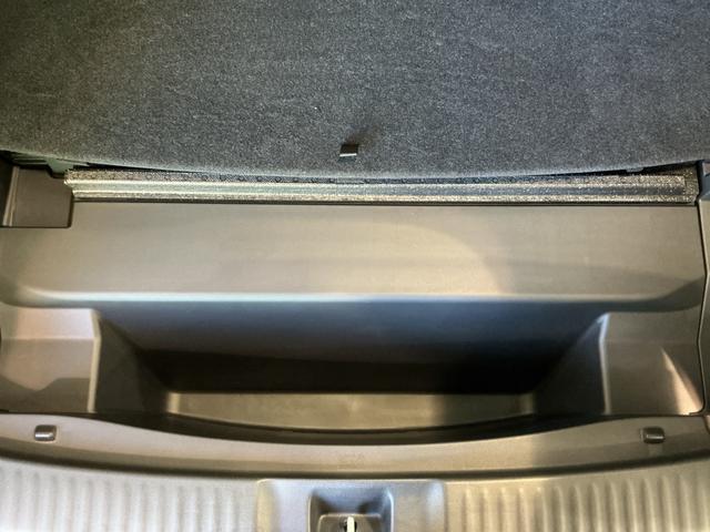 ＺＲ−Ｖｅ：ＨＥＶ　ＺＨｏｎｄａ　ＳＥＮＳＩＮＧ　後退出庫サポート　アダプティブドライビングビーム　マルチビューカメラシステム　Ｈｏｎｄａ　ＣＯＮＮＥＣＴディスプレー＋ＥＴＣ２．０車載器＋ワイヤレス充電器（栃木県）の中古車