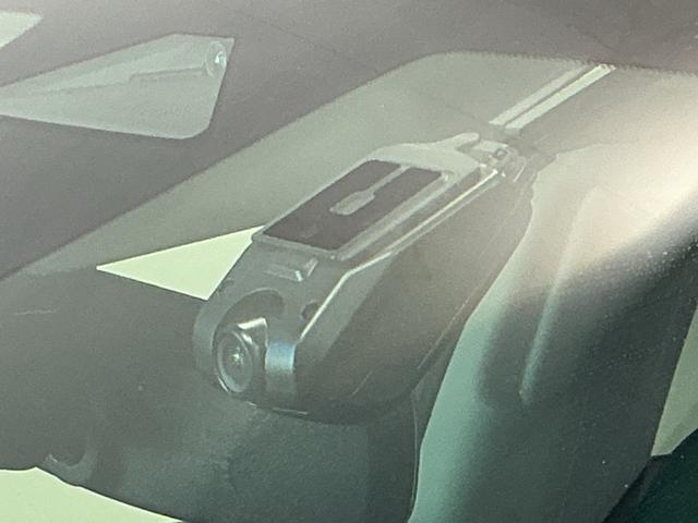 ＺＲ−Ｖｅ：ＨＥＶ　ＺＨｏｎｄａ　ＳＥＮＳＩＮＧ　後退出庫サポート　アダプティブドライビングビーム　マルチビューカメラシステム　Ｈｏｎｄａ　ＣＯＮＮＥＣＴディスプレー＋ＥＴＣ２．０車載器＋ワイヤレス充電器（栃木県）の中古車