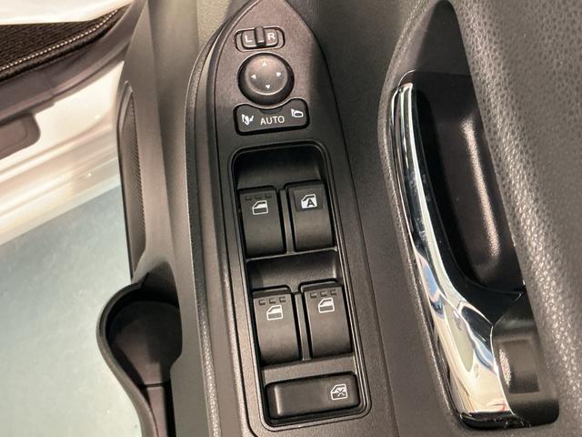 タントカスタムX衝突軽減ブレーキ リアコーナーセンサー 車線逸脱防止 アイドリングストップ機能 Bカメラ ナビTV 盗難警報装置 LED ETC キーレスエントリー 前席シートヒーター オートLED 電動格納ミラー(栃木県)の中古車