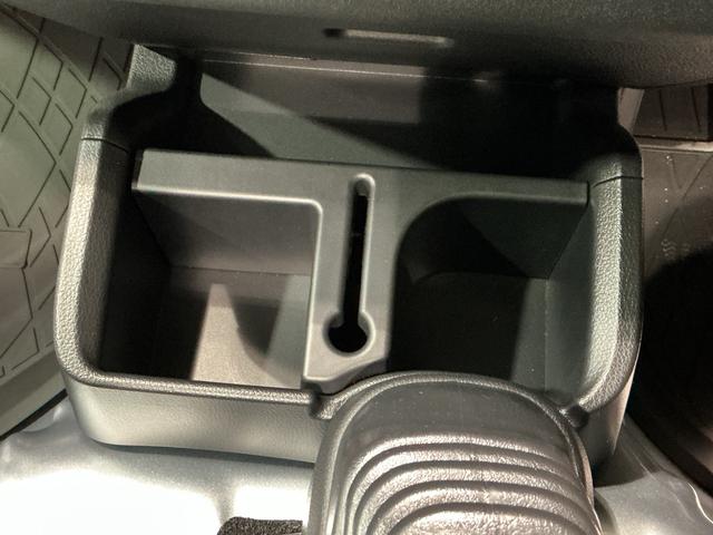 ハイゼットトラックスタンダード 農用スペシャルレーンキープアシスト ソナー 助手席エアバック 誤発進抑制機能 オートハイビーム PS エアコン付 センターデフロック 衝突安全ボディ 運転席エアバック オートライト 横滑り防止(栃木県)の中古車