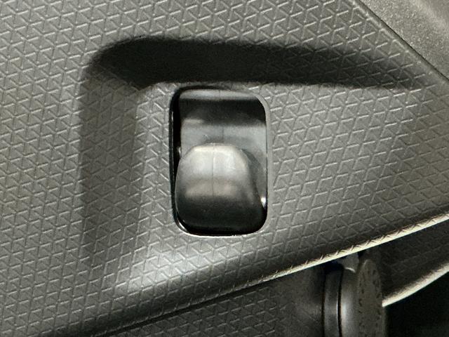 タントXアイドリングストップ車 ブレーキサポート 電動ミラー スマートキーシステム LEDライト キーレスキー 車線逸脱警報 オートハイビーム 片側電動両側スライドドア 盗難警報装置 Pソナー(栃木県)の中古車