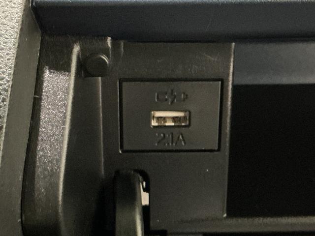 タントカスタムＸタバコ臭　衝突軽減ブレーキ　リアコーナーセンサー　車線逸脱防止　アイドリングストップ機能　Ｂカメラ　ディスプレイオーディオ　盗難警報装置　ＬＥＤ　キーレスエントリー　前席シートヒーター　オートＬＥＤ（栃木県）の中古車