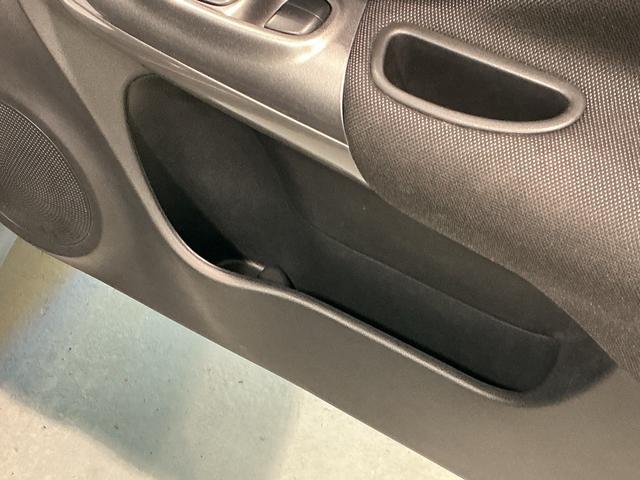 ジューク16GT FOUR衝突被害軽減システム 衝突安全ボディ ETC車載器 レーンキープアシスト 電格ミラー 盗難防止システム インテリジェントキー アルミホイール Bカメ オートライト キーレス メモリーナビ(栃木県)の中古車