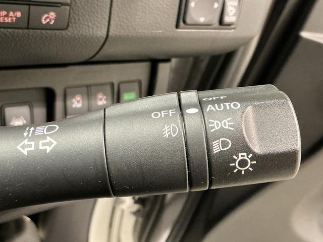 セレナハイウェイスター Vセレ+セーフティII SHV踏み間違い防止装置 Wエアコン 横滑り防止機能 インテリジェントキー 電動格納ミラー ETC メモリーナビ ナビTV ABS キーフリー アルミ Wエアバッグ 運転席エアバッグ セキュリティアラーム(栃木県)の中古車