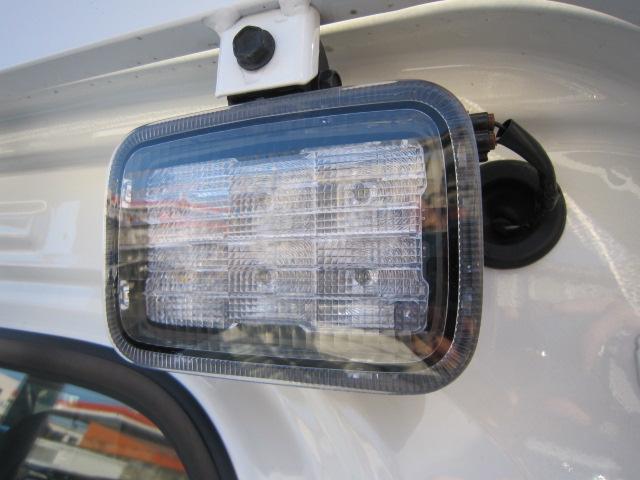 ハイゼットトラックスタンダード　農用スペシャル衝突安全ボディ　誤発進抑制機能　オートハイビーム　オートライト　アイドリングストップ　横滑り防止　切替式４ＷＤ　ＡＢＳ　運転席エアバッグ　車線逸脱警報（栃木県）の中古車