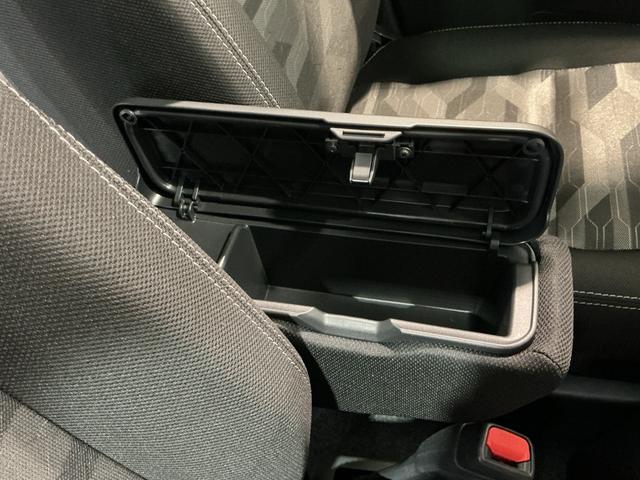 タフトG クロムベンチャーレーダークルーズコントロール 衝突軽減装置 Sヒーター パークセンサー Bカメラ 電動格納式ミラー 車線逸脱警報装置 サンル−フ A−STOP LEDヘッドライト イモビ オートライト(栃木県)の中古車