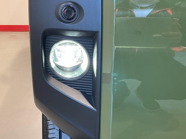 タフトG クロムベンチャーレーダークルーズコントロール 衝突軽減装置 Sヒーター パークセンサー Bカメラ 電動格納式ミラー 車線逸脱警報装置 サンル−フ A−STOP LEDヘッドライト イモビ オートライト(栃木県)の中古車