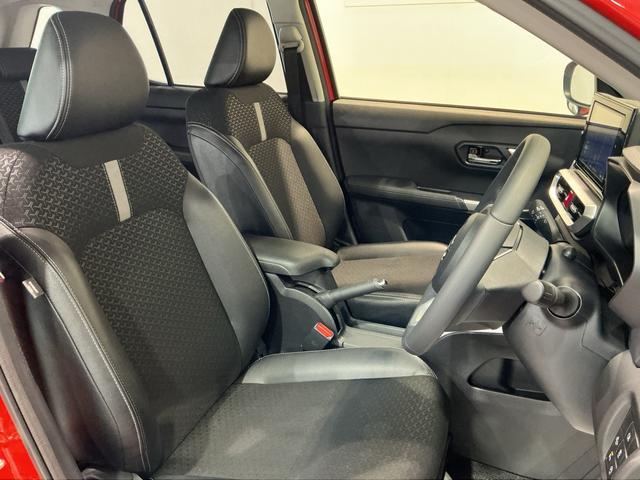 ロッキープレミアム雹害あり 衝突軽減システム シートH ETC車載器 車線逸脱警報 スマ−トキ− アルミホイール パーキングセンサー キーフリーシステム アイドリングストップ機能 ドラレコ ナビ&TV LEDヘッド(栃木県)の中古車