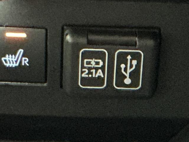 ロッキープレミアム雹害あり 衝突軽減システム シートH ETC車載器 車線逸脱警報 スマ−トキ− アルミホイール パーキングセンサー キーフリーシステム アイドリングストップ機能 ドラレコ ナビ&TV LEDヘッド(栃木県)の中古車