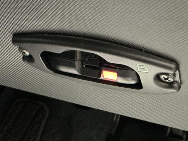 ロッキーXオートハイビーム 全方位カメラ 電動格納ドアミラー LEDヘッドライト 車線逸脱警報 イモビライザ コーナーセンサー ETC ドラレコ アルミホイール アイドリングストップ(栃木県)の中古車