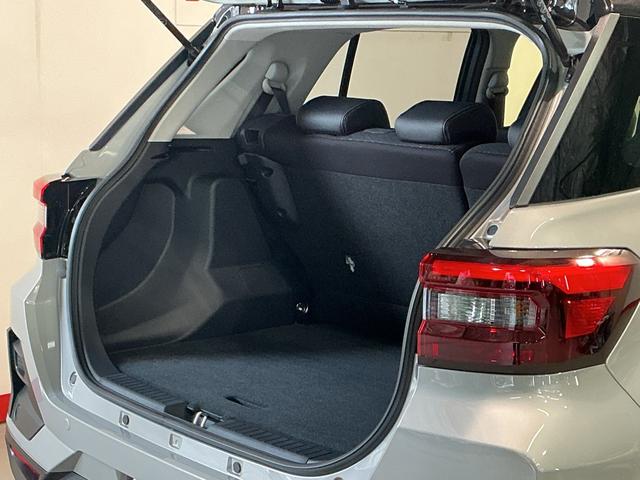 ロッキープレミアムG HEVバックカメラ付き 電動格納式ドアミラー 追従式クルーズコントロール 衝突被害軽減 盗難防止 衝突安全ボディ Dレコ アルミホイ−ル LEDライト ETC付 オートLED Sヒーター ナビTV(栃木県)の中古車