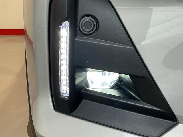 ロッキープレミアムG HEVバックカメラ付き 電動格納式ドアミラー 追従式クルーズコントロール 衝突被害軽減 盗難防止 衝突安全ボディ Dレコ アルミホイ−ル LEDライト ETC付 オートLED Sヒーター ナビTV(栃木県)の中古車