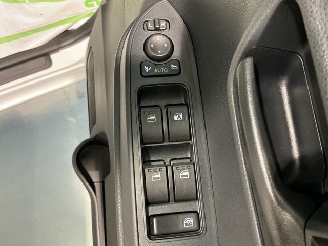 タントXアイドリングストップ車 ブレーキサポート 電動ミラー ナビTV スマートキーシステム 横滑り防止 LEDライト キーレスキー Bカメラ 車線逸脱警報 メモリナビ エアバッグ オートハイビーム ABS(栃木県)の中古車