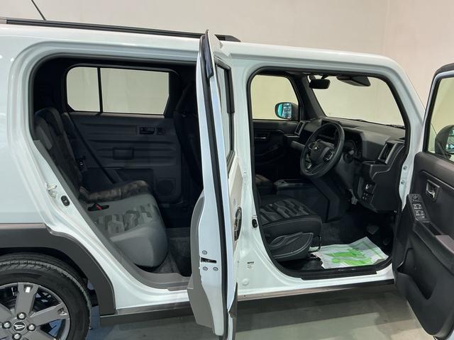 タフトG ダーククロムベンチャーコーナーソナー オートマチックハイビーム LEDライト レーンキープアシスト アイドリングS 電格ミラー キーフリー アルミ スマートキー 衝突安全ボディ ガラスルーフ オートライト(栃木県)の中古車