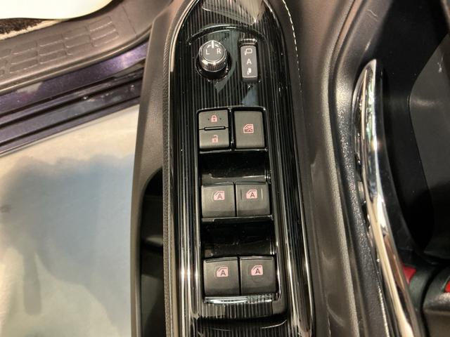 エスクァイアハイブリッドＧｉプレミアムパッケジブラックテーラードＬＥＤヘッドライト　フォグランプ　ドライブレコーダー　衝突被害軽減システム　バックカメラ　両側電動スライドドアアルミホイール（栃木県）の中古車