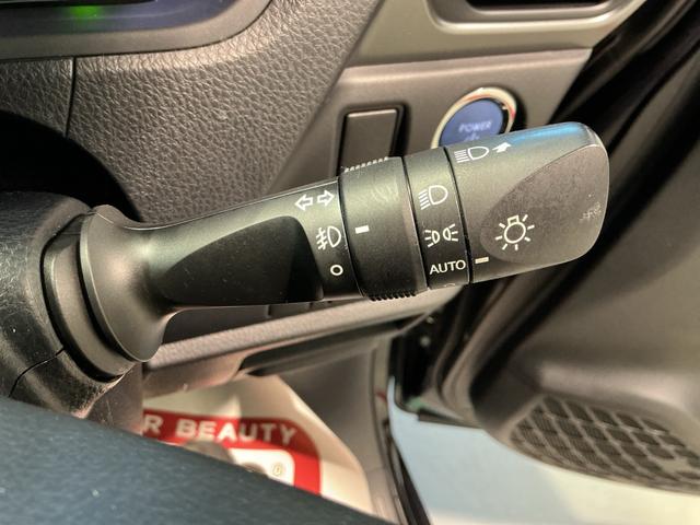 エスクァイアハイブリッドＧｉプレミアムパッケジブラックテーラードＬＥＤヘッドライト　フォグランプ　ドライブレコーダー　衝突被害軽減システム　バックカメラ　両側電動スライドドアアルミホイール（栃木県）の中古車