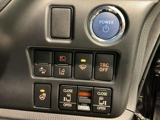 エスクァイアハイブリッドＧｉプレミアムパッケジブラックテーラードＬＥＤヘッドライト　フォグランプ　ドライブレコーダー　衝突被害軽減システム　バックカメラ　両側電動スライドドアアルミホイール（栃木県）の中古車