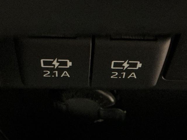 エスクァイアハイブリッドＧｉプレミアムパッケジブラックテーラードＬＥＤヘッドライト　フォグランプ　ドライブレコーダー　衝突被害軽減システム　バックカメラ　両側電動スライドドアアルミホイール（栃木県）の中古車