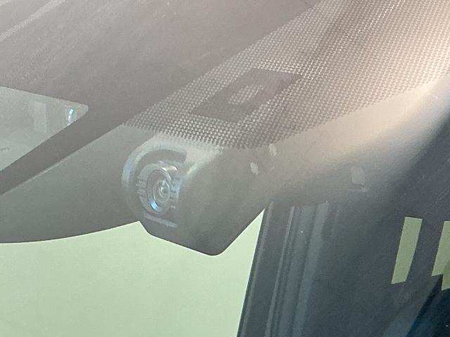 エスクァイアハイブリッドＧｉプレミアムパッケジブラックテーラードＬＥＤヘッドライト　フォグランプ　ドライブレコーダー　衝突被害軽減システム　バックカメラ　両側電動スライドドアアルミホイール（栃木県）の中古車