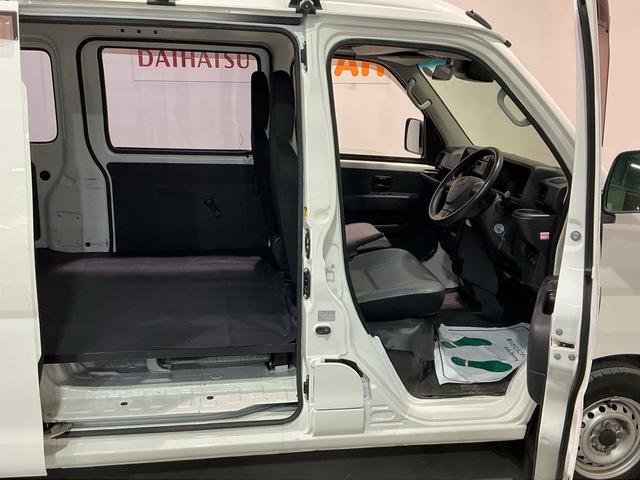 ハイゼットカーゴカーゴ2シーターハイルーフスマートアシスト ソナーセンサー 純正ラジオ ルーフキャリアー オートライト(栃木県)の中古車