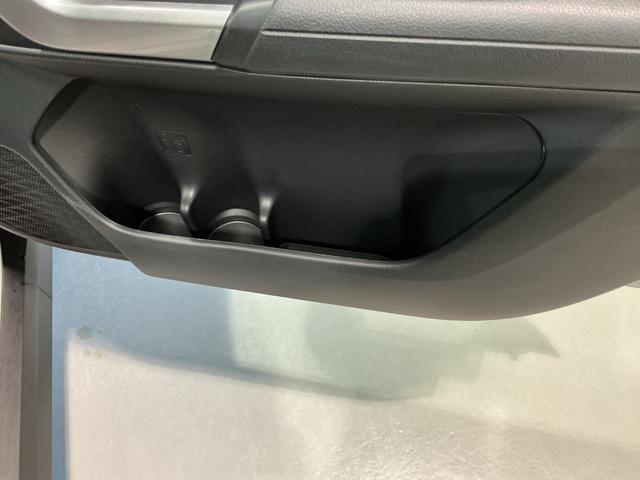 ロッキープレミアムG HEV(栃木県)の中古車