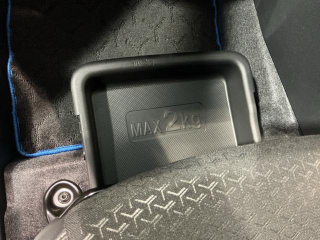 ロッキープレミアムＧ　ＨＥＶバックカメラ付き　電動格納式ドアミラー　追従式クルーズコントロール　衝突被害軽減　盗難防止　衝突安全ボディ　Ｄレコ　アルミホイル　ＬＥＤライト　ＥＴＣ付　オートＬＥＤ　Ｓヒーター（栃木県）の中古車