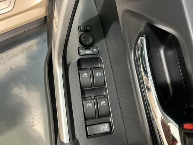 ロッキープレミアムＧ　ＨＥＶバックカメラ付き　電動格納式ドアミラー　追従式クルーズコントロール　衝突被害軽減　盗難防止　衝突安全ボディ　Ｄレコ　アルミホイル　ＬＥＤライト　ＥＴＣ付　オートＬＥＤ　Ｓヒーター（栃木県）の中古車