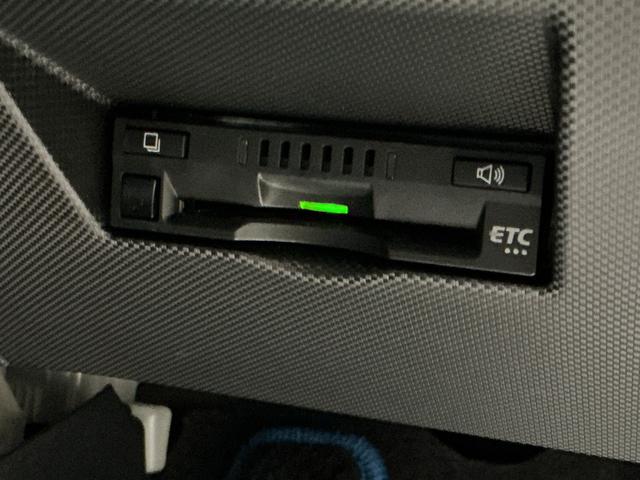 ロッキープレミアムＧ　ＨＥＶバックカメラ付き　電動格納式ドアミラー　追従式クルーズコントロール　衝突被害軽減　盗難防止　衝突安全ボディ　Ｄレコ　アルミホイル　ＬＥＤライト　ＥＴＣ付　オートＬＥＤ　Ｓヒーター（栃木県）の中古車