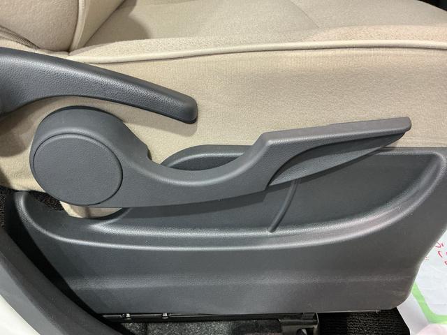 ムーヴキャンバスＧメイクアップリミテッド　ＳＡIIIＩＳＴＯＰ　電格ミラー　パノラミックビューモニター　助手席エアバック　レーンキープ　ＬＥＤ　ナビＴＶ　オートＬＥＤ　プッシュスタートスマートキー　横滑り防止システム　キーレスエントリー　ドラレコ（栃木県）の中古車