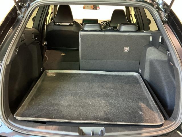 カローラツーリングハイブリッド　ダブルバイビー点検記録簿　ナビ・ＴＶ　エアバッグ　ＥＴＣ　ＡＢＳ　キーレス　アルミホイール　スマートキー＆プッシュスタート（栃木県）の中古車