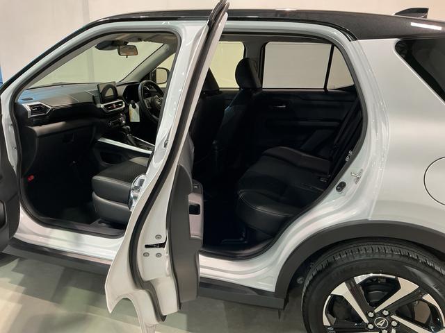 ロッキープレミアムＧ　ＨＥＶバックカメラ付き　電動格納式ドアミラー　衝突被害軽減　盗難防止　衝突安全ボディ　アルミホイル　ＬＥＤライト　オートＬＥＤ　Ｓヒーター　スマートキー　アイドリングストップ　キーフリー　ＴＶ（栃木県）の中古車