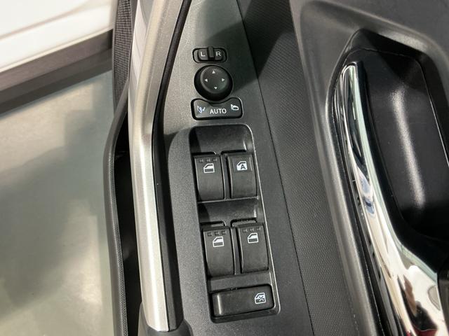 ロッキープレミアムＧ　ＨＥＶバックカメラ付き　電動格納式ドアミラー　衝突被害軽減　盗難防止　衝突安全ボディ　アルミホイル　ＬＥＤライト　オートＬＥＤ　Ｓヒーター　スマートキー　アイドリングストップ　キーフリー　ＴＶ（栃木県）の中古車