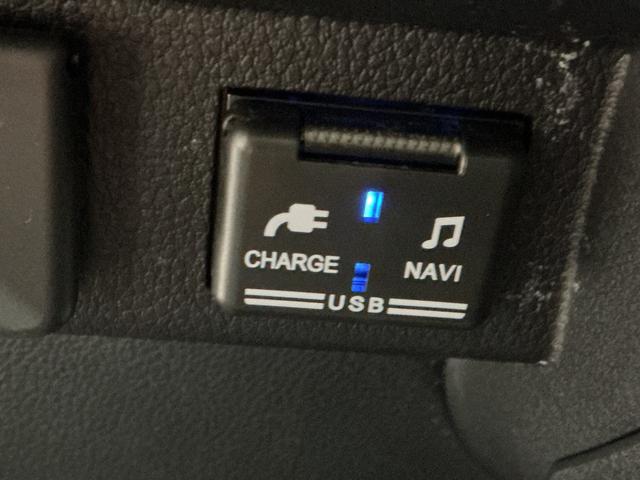 ハイゼットカーゴクルーズ車線逸脱　電動ミラー　衝突軽減システム　ハイビームアシスト　ソナー　アイドリングＳＴＯＰ　安全ボディ　ＥＳＣ　スマートキー　オートライト　ＡＢＳ　盗難防止システム　スライドドア　ナビＴＶ（栃木県）の中古車