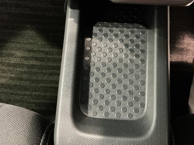 タフトＧターボ　ダーククロムベンチャー車線逸脱警報装置　衝突回避支援ブレーキ　シートヒータ　電動格納ドアミラー　安全ボディ　ＬＥＤ　ナビＴＶ　ムーンルーフ　Ａストップ　オートマチックハイビーム　ターボ車　ＥＴＣ車載器　セキュリティ（栃木県）の中古車