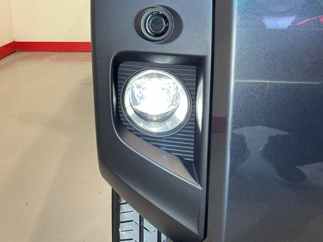 タフトＧターボ　ダーククロムベンチャー車線逸脱警報装置　衝突回避支援ブレーキ　シートヒータ　電動格納ドアミラー　安全ボディ　ＬＥＤ　ナビＴＶ　ムーンルーフ　Ａストップ　オートマチックハイビーム　ターボ車　ＥＴＣ車載器　セキュリティ（栃木県）の中古車