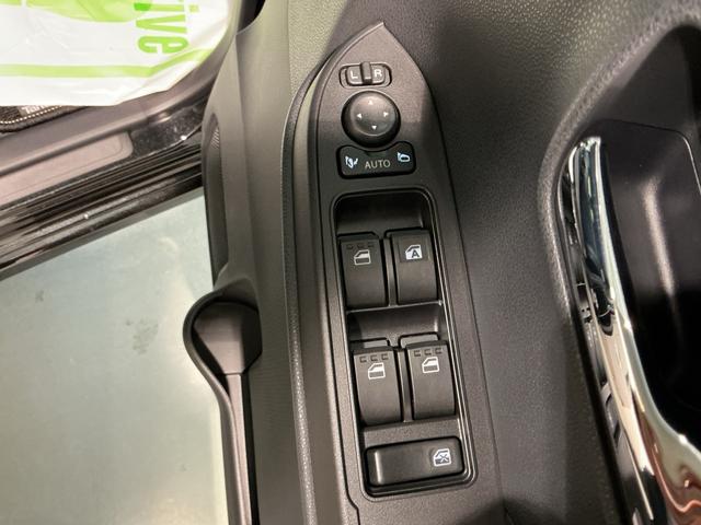 タントカスタムＸ衝突軽減ブレーキ　リアコーナーセンサー　車線逸脱防止　アイドリングストップ機能　盗難警報装置　ＬＥＤ　キーレスエントリー　前席シートヒーター　オートＬＥＤ　電動格納ミラー（栃木県）の中古車