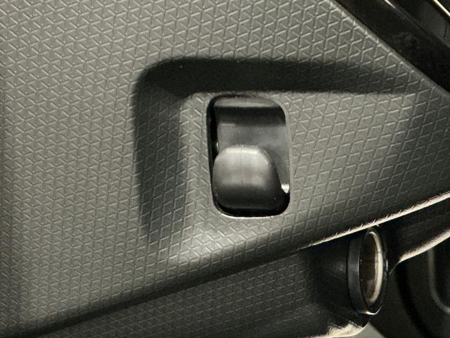 タントカスタムX衝突軽減ブレーキ リアコーナーセンサー 車線逸脱防止 アイドリングストップ機能 盗難警報装置 LED キーレスエントリー 前席シートヒーター オートLED 電動格納ミラー(栃木県)の中古車