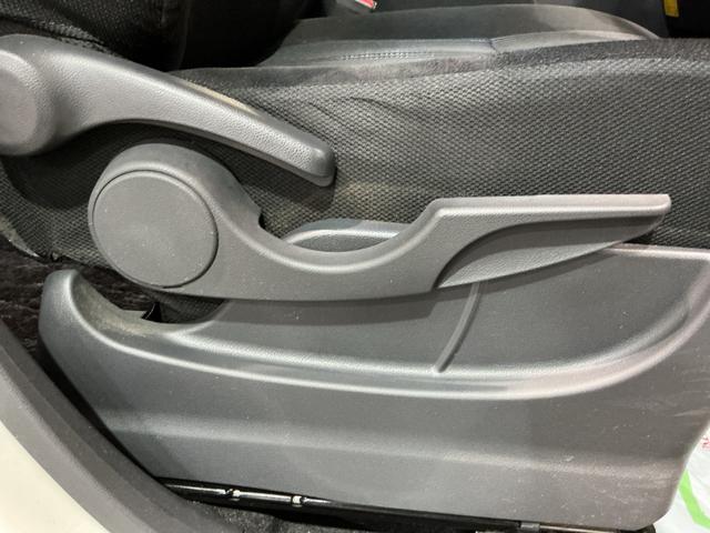 ムーヴフロントシートリフトカスタム　Ｘ　ＳＡ福祉車両　ＬＥＤヘッドライト　アイドリングストップ　オートライト　オートエアコン　フォグランプ　スマートアシスト１　ステアリングスイッチ　ＶＳＣ（栃木県）の中古車