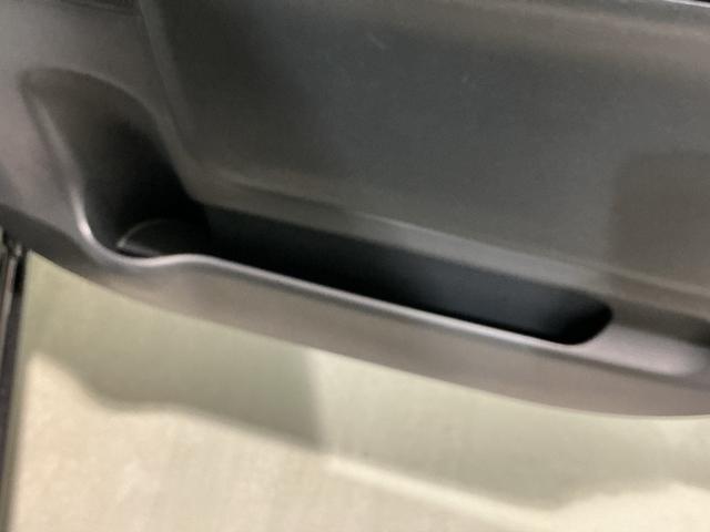 ムーヴキャンバスＸブラックインテリアリミテッド　ＳＡIIIナビ　パノラマモニター　セキュリティアラーム　横滑り防止装置　ドライブレコーダー　オートマチックハイビーム　両側パワースライドドア　電動格納ミラー　ベンチシート　アイドリングストップ　キーフリー（栃木県）の中古車