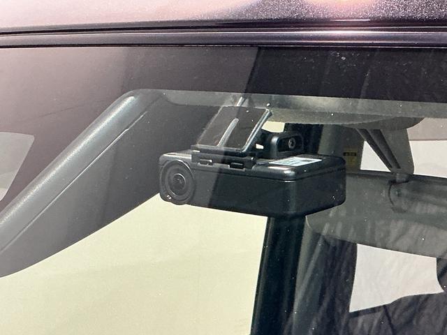 ムーヴキャンバスＸブラックインテリアリミテッド　ＳＡIIIナビ　パノラマモニター　セキュリティアラーム　横滑り防止装置　ドライブレコーダー　オートマチックハイビーム　両側パワースライドドア　電動格納ミラー　ベンチシート　アイドリングストップ　キーフリー（栃木県）の中古車