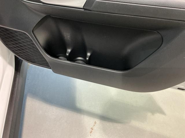 ロッキープレミアム衝突軽減システム　シートＨ　ＥＴＣ車載器　車線逸脱警報　スマ−トキ−　Ｂカメラ　アルミホイール　パーキングセンサー　キーフリーシステム　アイドリングストップ機能　ドラレコ　ナビ＆ＴＶ（栃木県）の中古車