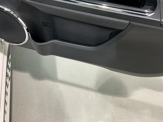 アクアＧ　Ｇ’ｓドラレコ付き　ＡＵＴＯライト　ＥＴＣ付き　盗難防止装置　キーレス　オートクルーズコントロール　スマートキープッシュスタート　運転席助手席エアバック　衝突安全ボディ　横滑防止　ナビＴＶ（栃木県）の中古車