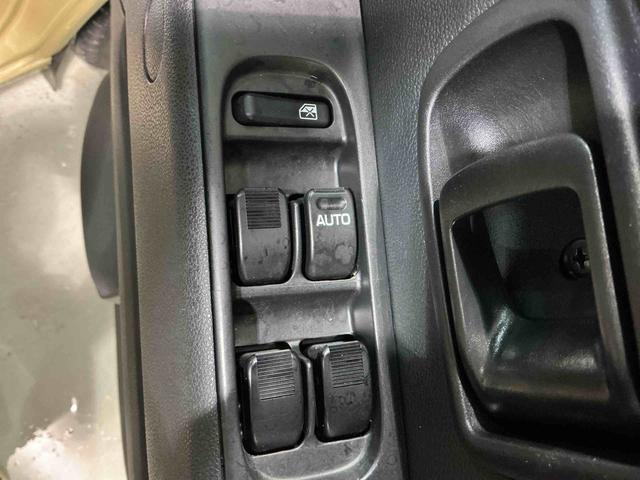 ハイゼットカーゴデッキバンＧキーレスエントリ　切替４ＷＤ　ＡＢＳ　運転席エアバッグ　オートハイビーム　オートライト　レーンキープアシスト　横滑り防止装置　エコアイドル　レーダーブレーキ　盗難防止システム　ＬＥＤ（栃木県）の中古車